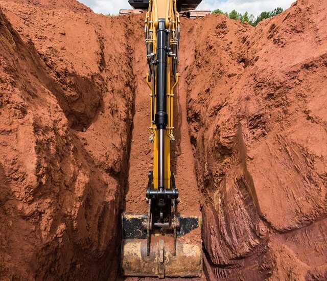 Earthmoving Equipment Hire Kwekwe | Loadrite Zimbabwe